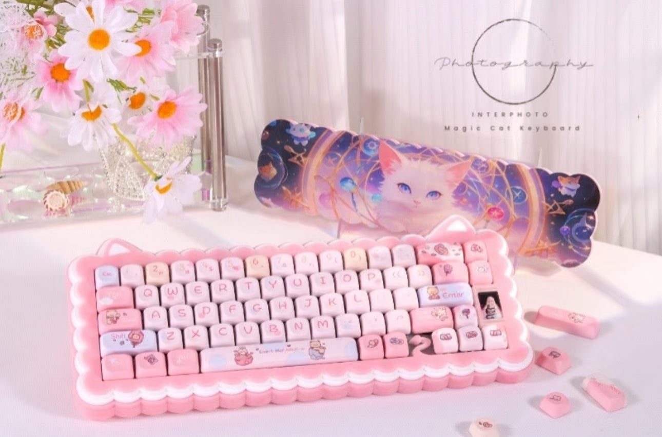 Magic Cat 68 Keyboard Kit With Wrist Rest