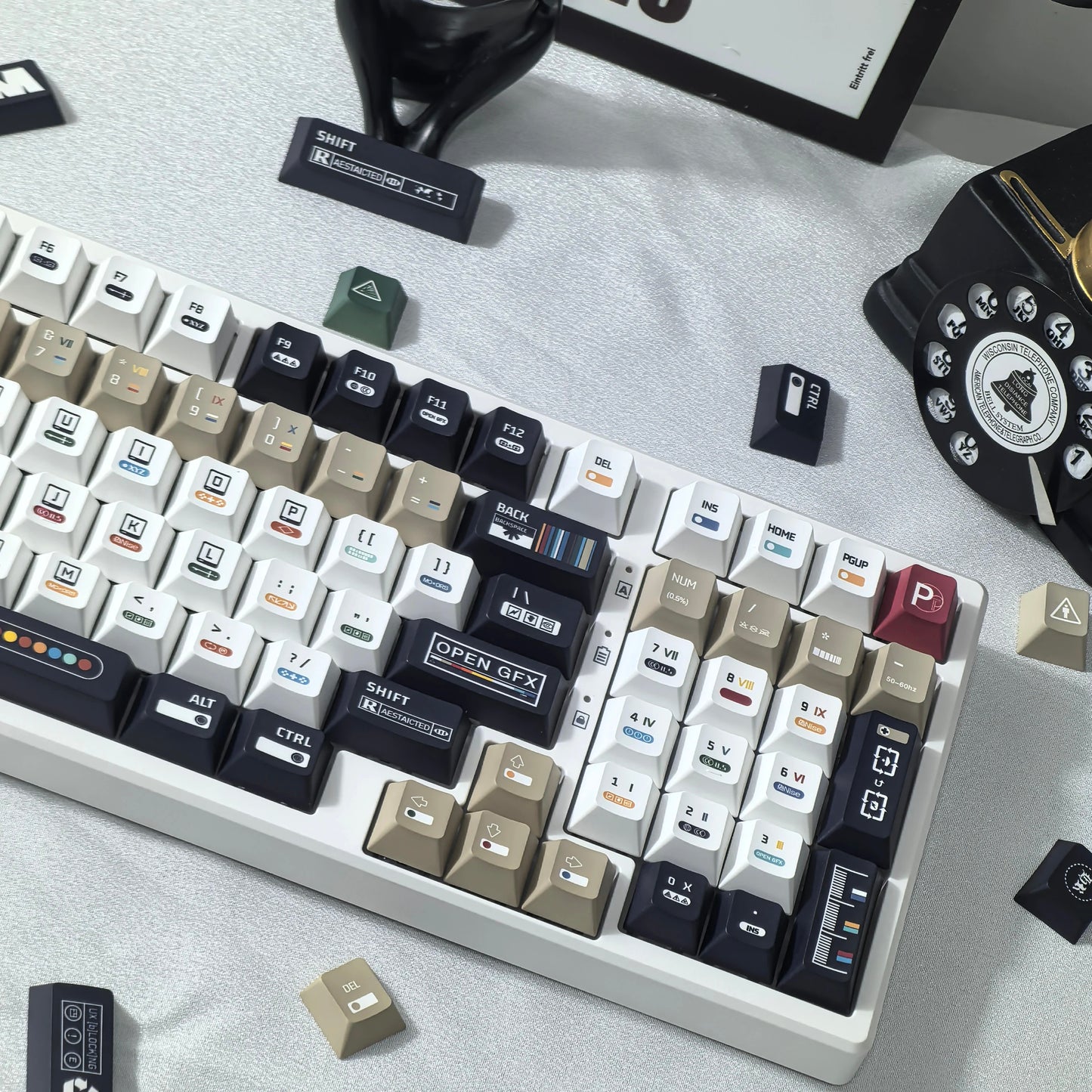 135 Keys Cherry Profile Maximalism Theme PBT Keycap Set - Keebookeys