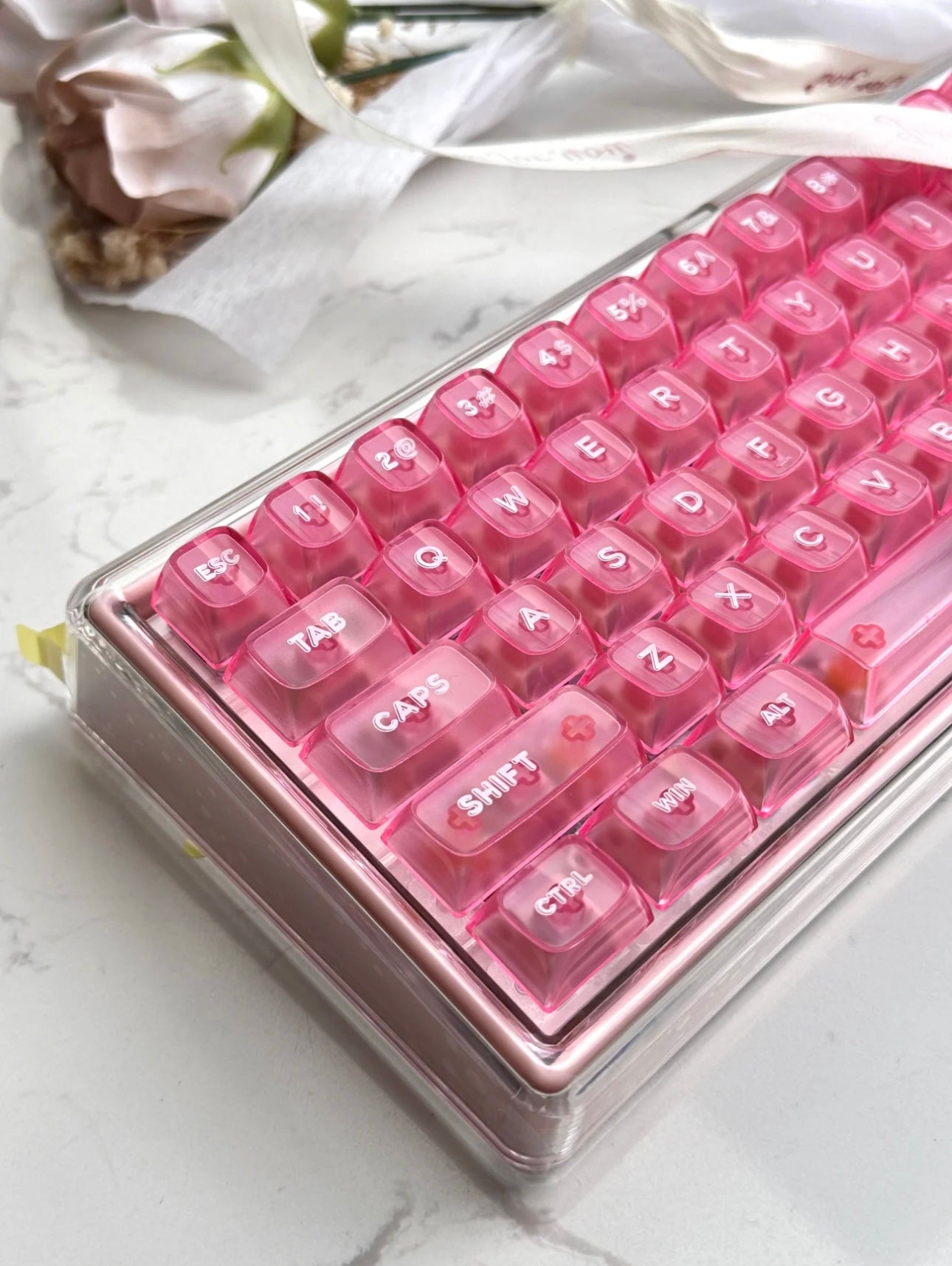 Hatsune Miku Themed Custom Keyboard/Base 68 - Keebookeys