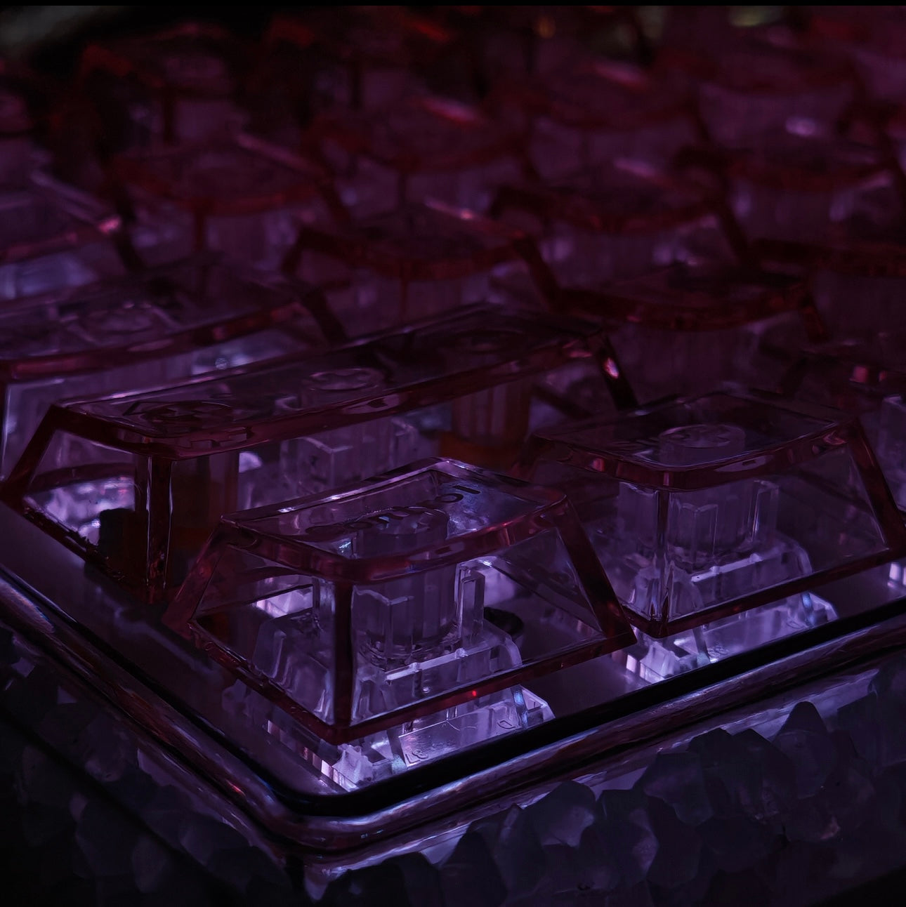 (Sakura Pink) Luminous Glow Stone Keyboard/Base 68 - Keebookeys