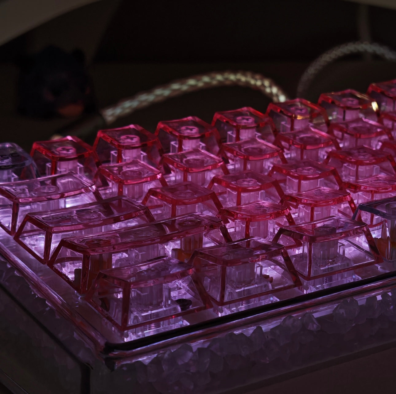 (Sakura Pink) Luminous Glow Stone Keyboard/Base 68 - Keebookeys