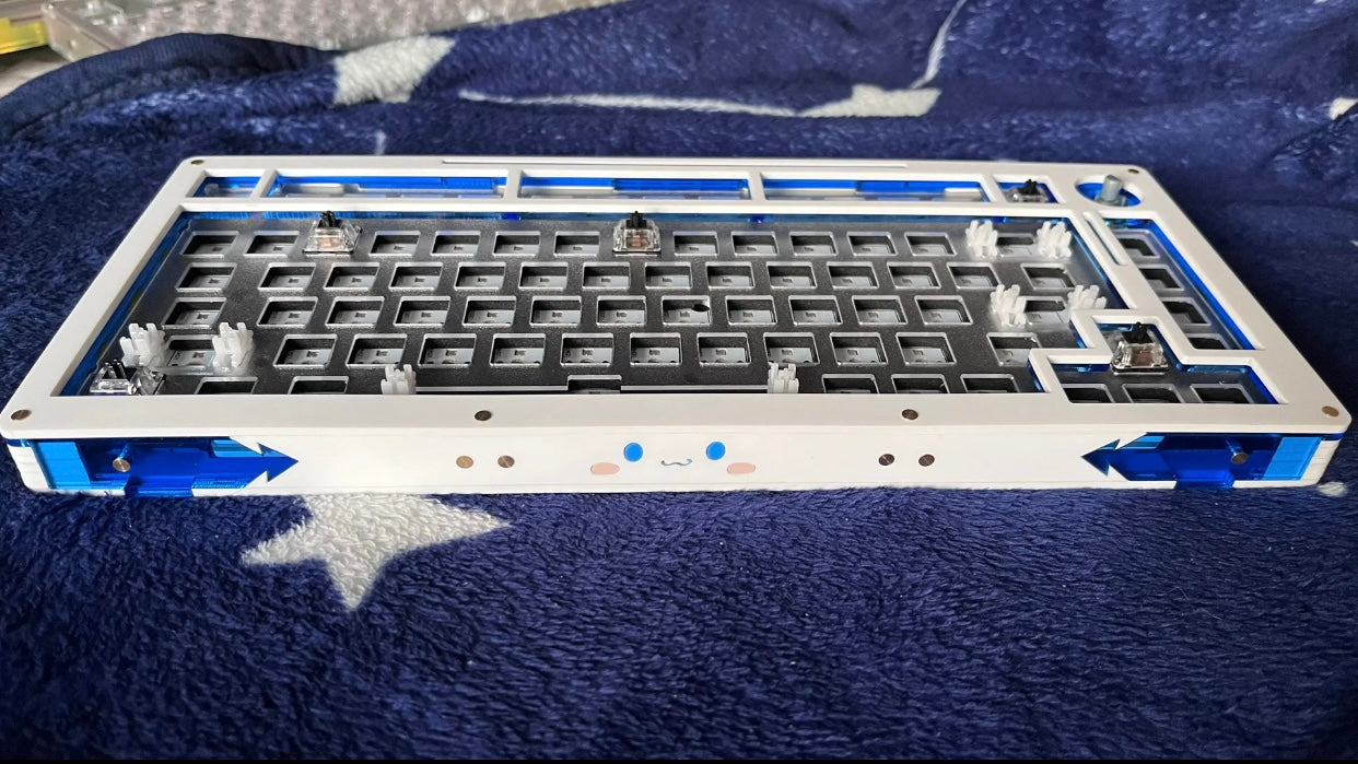 Zuoer Cinnamoroll Themed Acrylic Keyboard Kit - Keebookeys