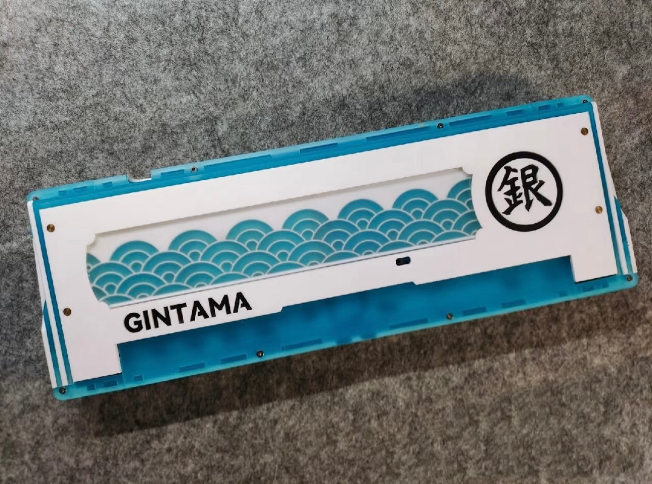 Zuoer 68 Handcrafted Acrylic Keyboard - Gintama Waves Theme - Keebookeys