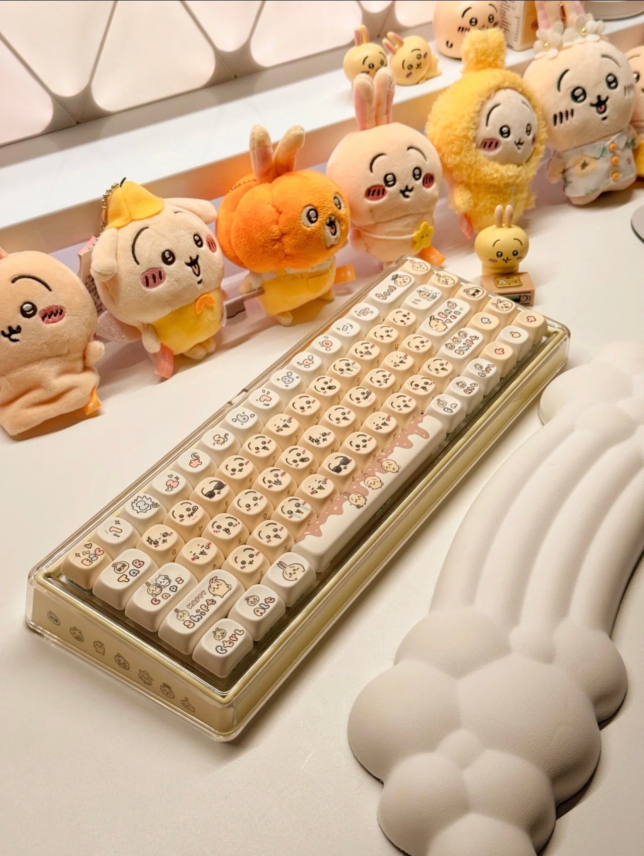 Chiikawa Base 68 Custom Keyboard/Base 68 - Keebookeys