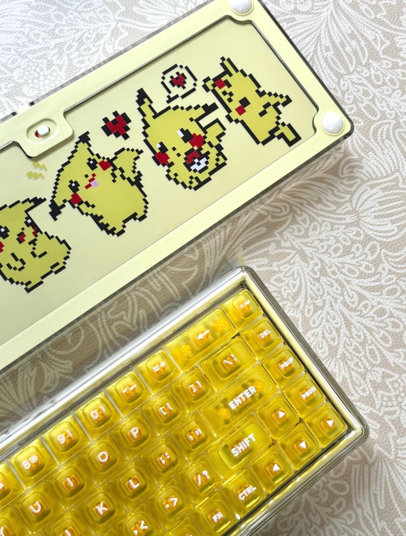 Pikachu inspired Theme Custom Keyboard/Base 68 - Keebookeys